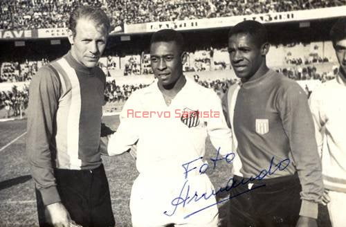 07/05/1964 - Racing Club 1 x 2 Santos - Amistoso - Acervo Santista